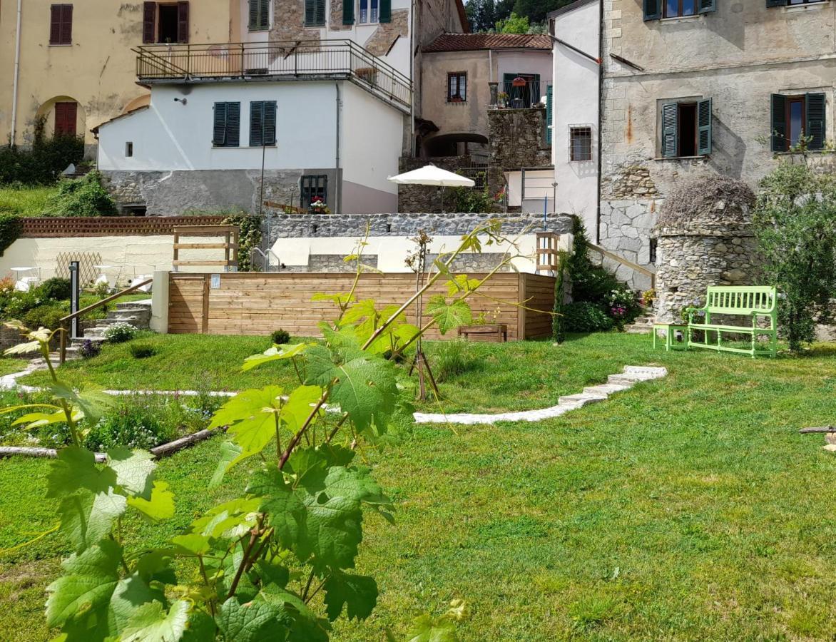 Monti Guesthouse Monti di Licciana Nardi Εξωτερικό φωτογραφία