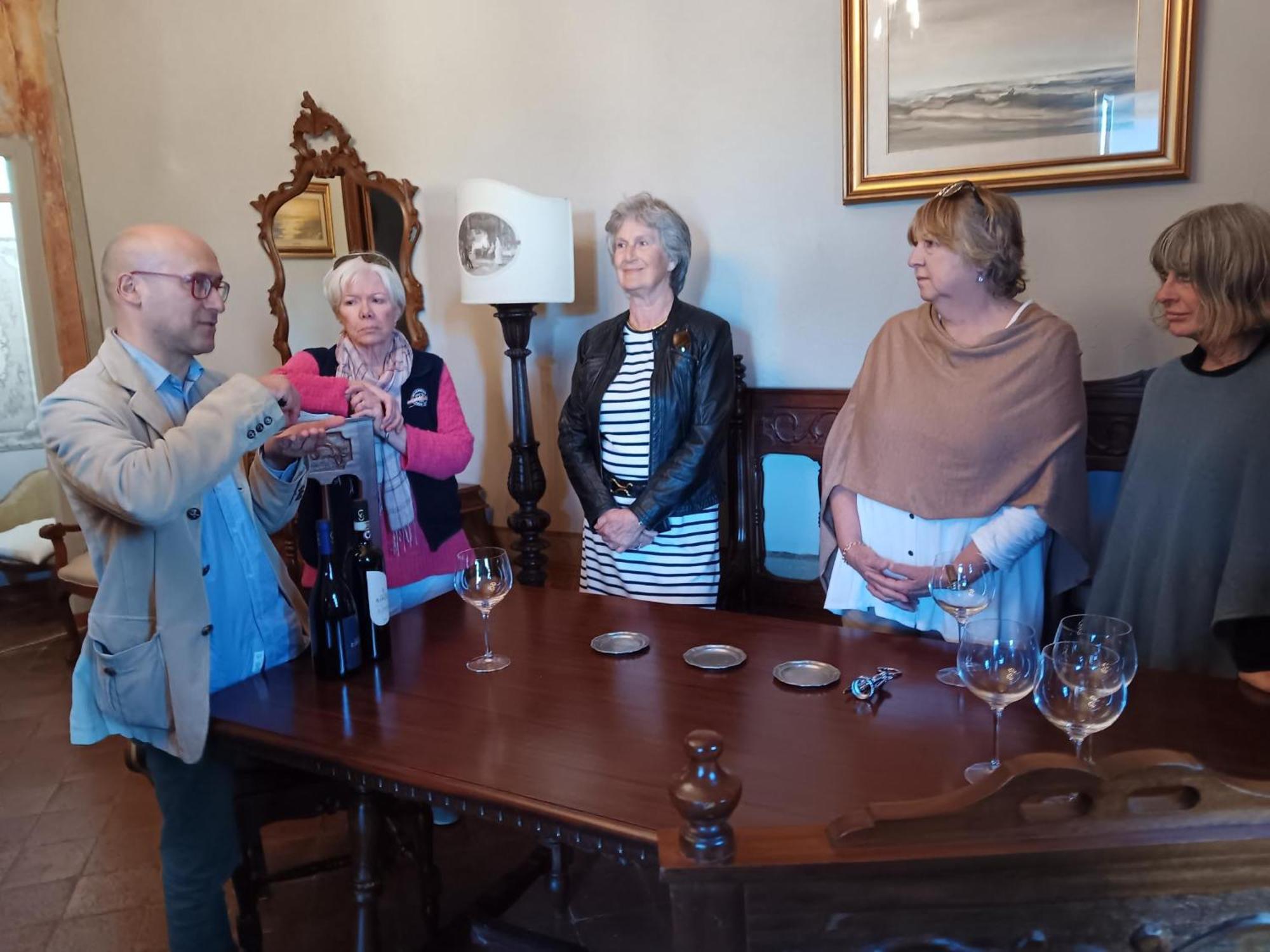 Monti Guesthouse Monti di Licciana Nardi Εξωτερικό φωτογραφία